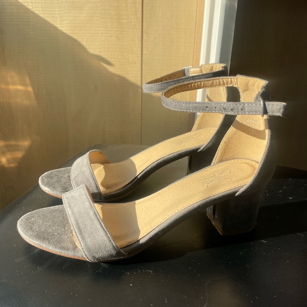 Blue/Gray Suede Heels